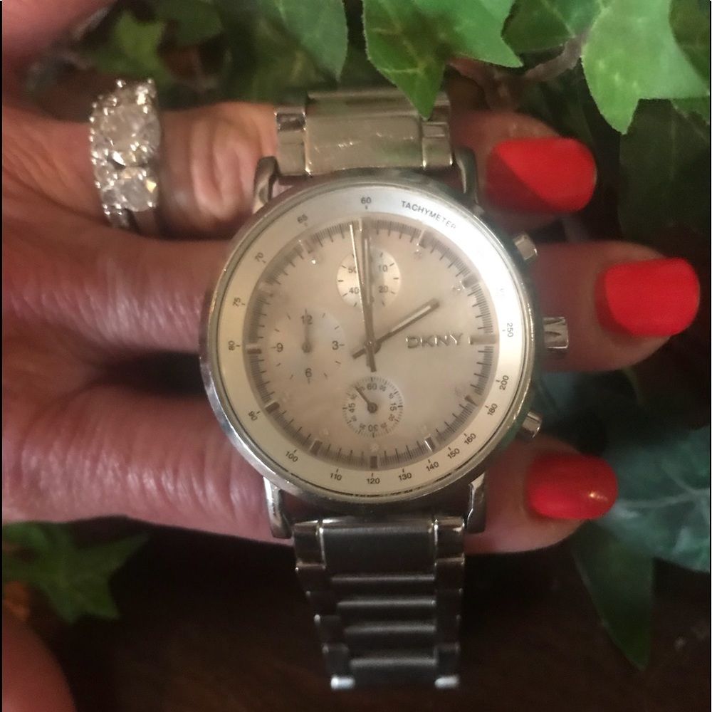 DNKY Watch